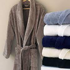 Five Tips to Help You Choose the Perfect Towel or Bathrobe