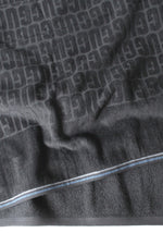 The U Towel